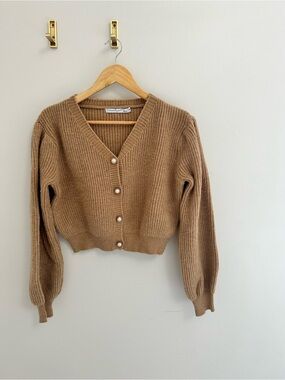 Pearl Button Cropped V-Neck Cardigan - Camel